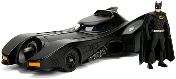 Batman autó 1989 Batmobile figurával