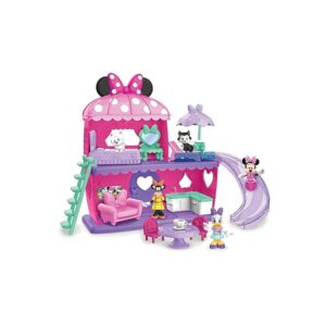 Minnie egér babaháza figurákkal