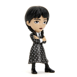 Wednesday fém figura – Wednesday Adams pöttyös ruhában