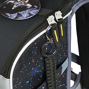 BAAGL ergonomikus iskolatáska – Pixel Space